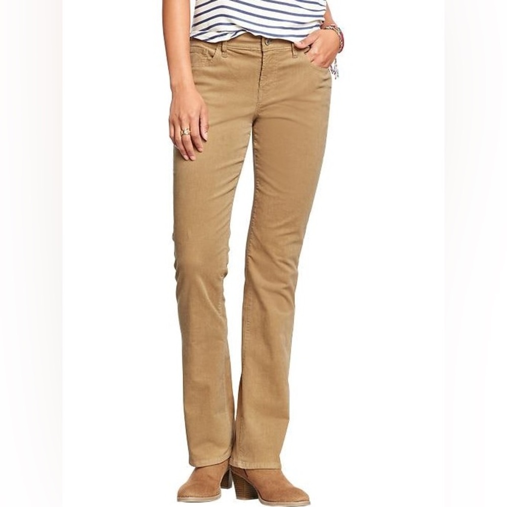 NWOT Old Navy Tan (Rolled Oats) Size 18 Sweetheart Boot-Cut Cords